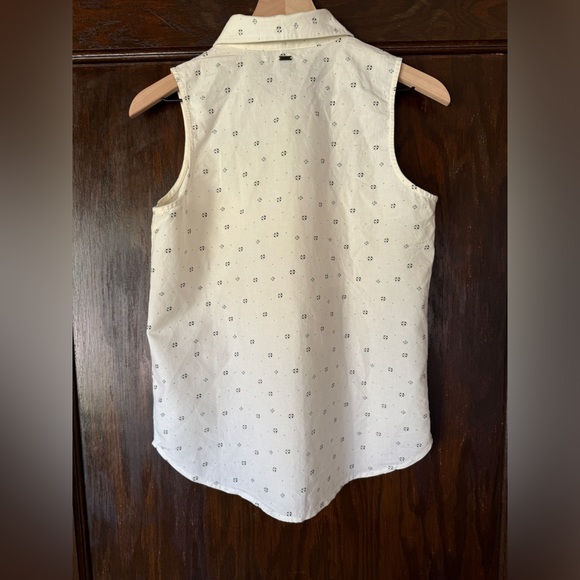 O’Neill Women’s Sleeveless Enida Top - SMALL - Picture 2 of 11